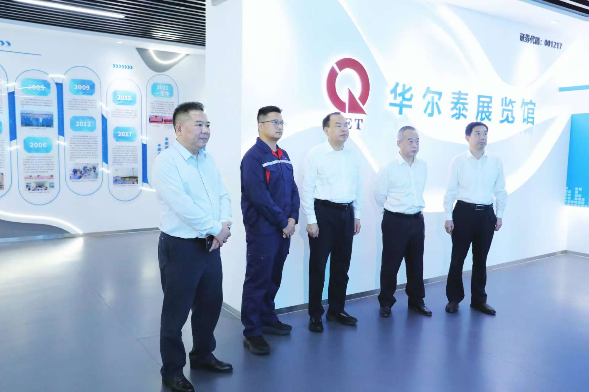 1759242672429489.jpg edf8e11e98240d6d4b7d81ec805d2bef.jpg